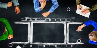 Directeur de production – Organise au nom du producteur la réalisation…